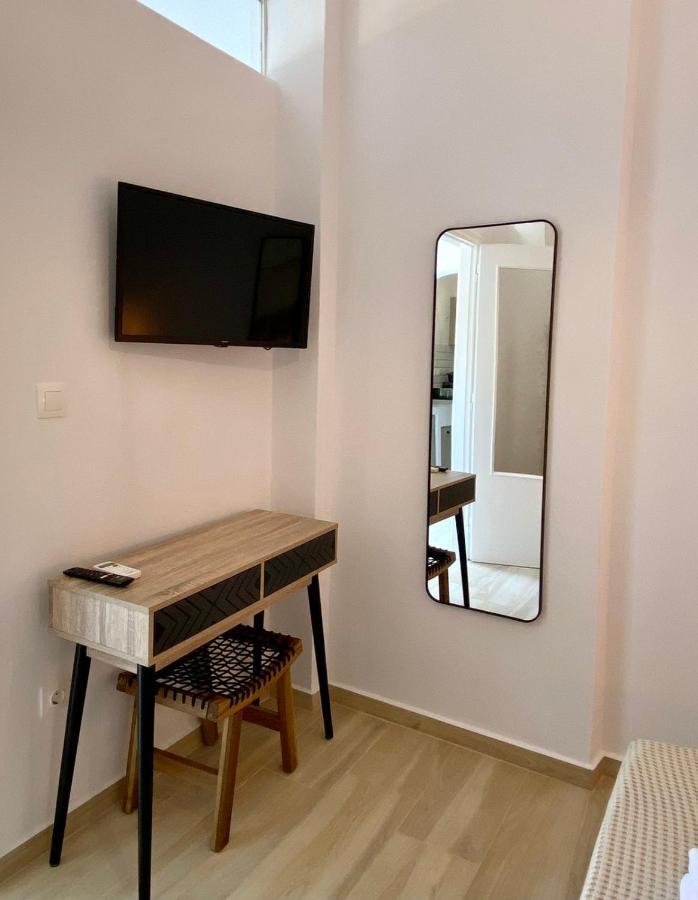 Batsi Seaside Apartment Esterno foto